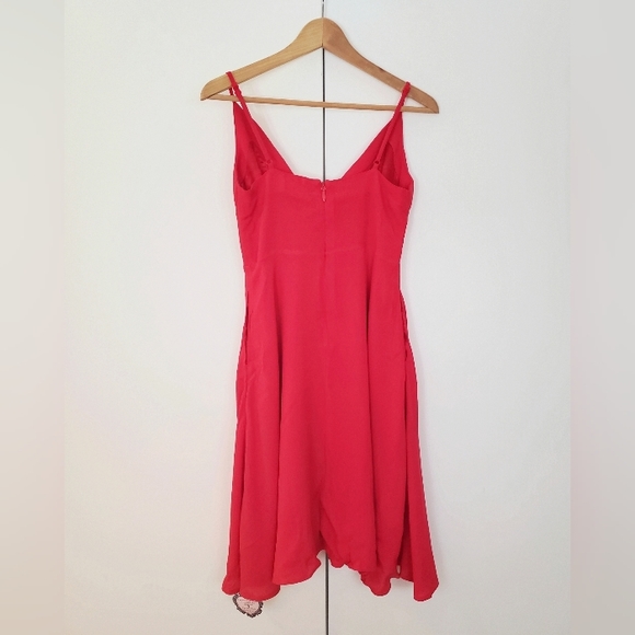 Cherry red knee length dress - Picture 3 of 5